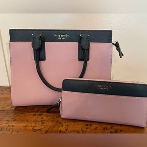 Kate Spade matching purse and wallet. Gently used. Great condition.